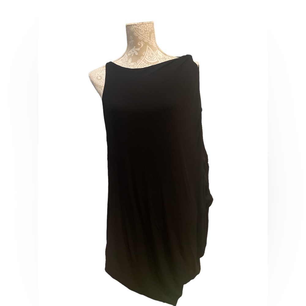 Max Azria Women’s Size Medium Black Dress